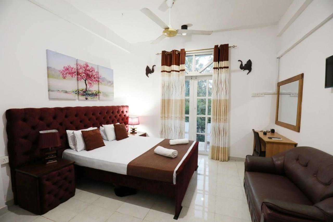 Seyara Holiday Resort Полоннарува Екстер'єр фото