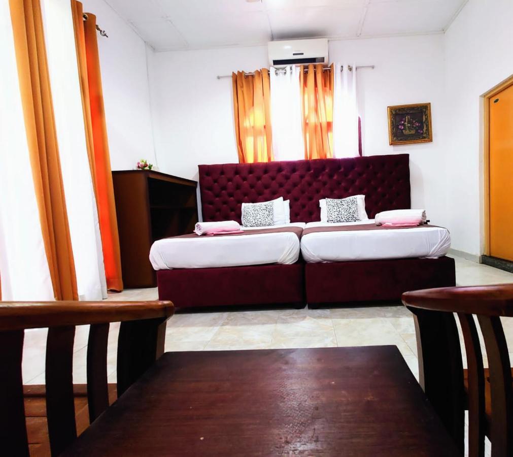 Seyara Holiday Resort Полоннарува Екстер'єр фото