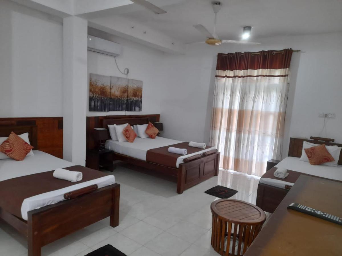 Seyara Holiday Resort Полоннарува Екстер'єр фото