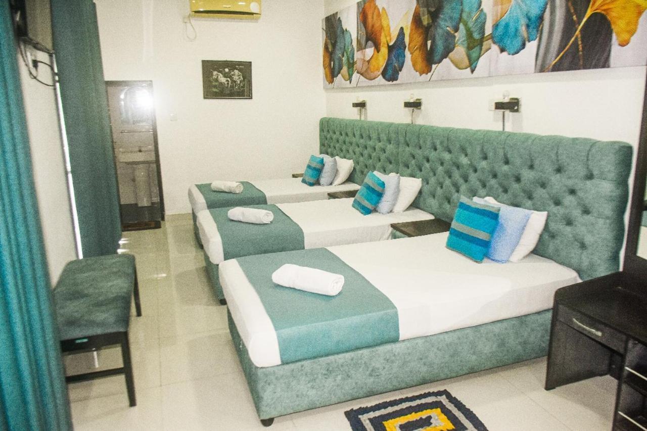 Seyara Holiday Resort Полоннарува Екстер'єр фото
