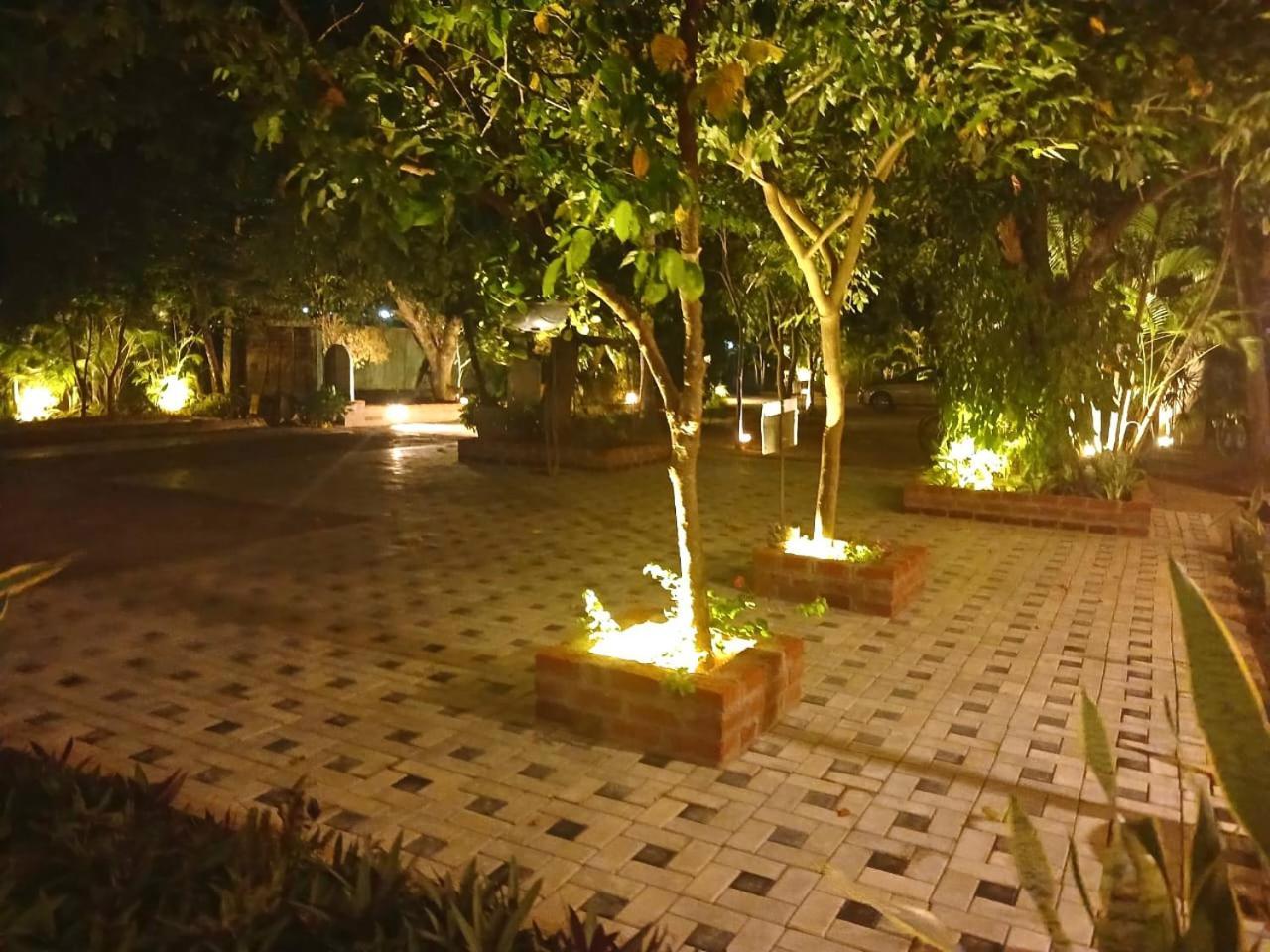 Seyara Holiday Resort Полоннарува Екстер'єр фото